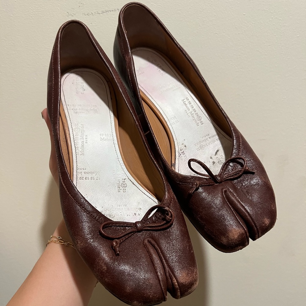 Maison Margiela Brown Tabi Ballet pumps